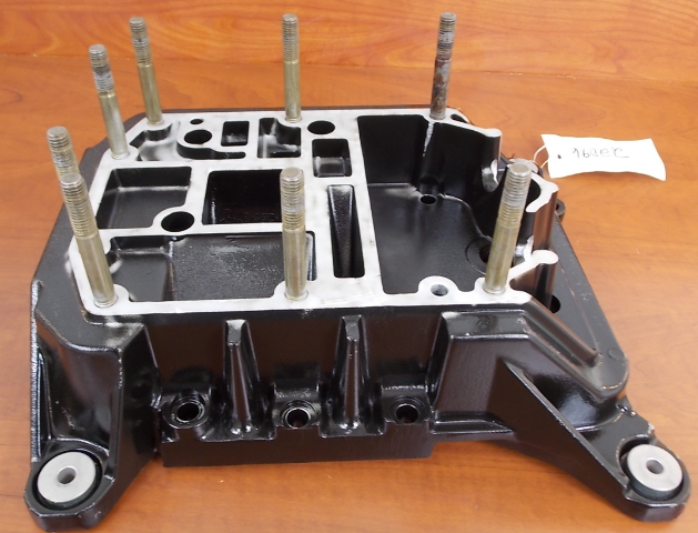 820192A1 C# 820921CJ Force  1995-1999 Upper Adapter Plate Assembly 75 90 120 HP