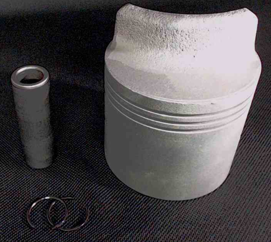 4879A2 C# 745-3561 Mercury Piston STD 1970-1972 80 115 140 HP REFURBISHED