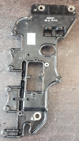 513160 0513160 Johnson Evinrude 1990-2001 Electrical Bracket 50 60 65 70 HP 3 CYL