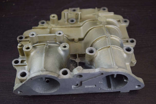 382570 0382570 Johnson Evinrude 1968 Intake Manifold Assembly 65 85 HP V4