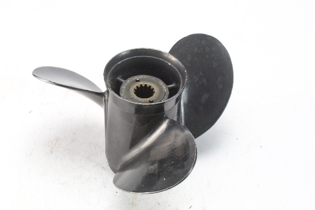48-73144A40 Mercury 1977 & Up 10 X 17 RH Propeller 25 30 35 40 45 + HP