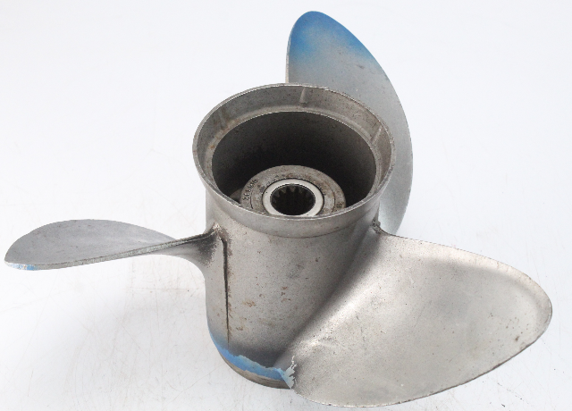 389510 Johnson Evinrude 1968 & UP 13 x 19 Propeller SST RH 40 + HP 6 MTH HUB WTY