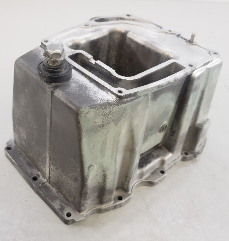 67F-15311-00-5B Yamaha 1999-2003 Oil Pan 80 90 100 115 HP 4-Stroke Inline 4