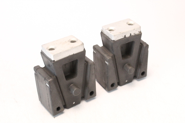 434629 Johnson Evinrude 1981-1990 Lower Rubber Mount Set 90 100 110 115 140 + HP