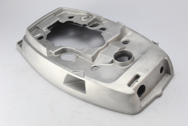 388158 0388158 C#322124 1976 -1980 Johnson Evinrude Lower Motor Cover 25 35 HP