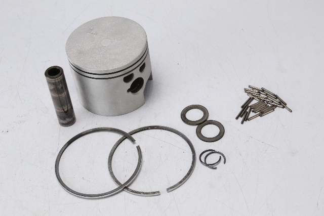 C# 785-854687 854687A11 Mercury 2001-06 2-Ring Standard Starboard Piston 240 JET