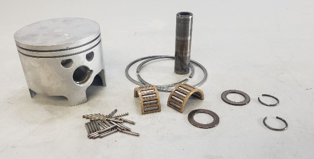C# 785-854687 Mercury 2 Ring Standard Piston CLEAN