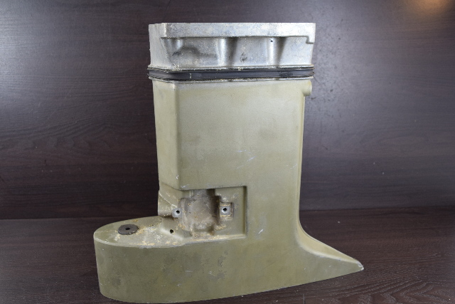 1973 Johnson Evinrude 20" Exhaust Housing Midsection 65 HP
