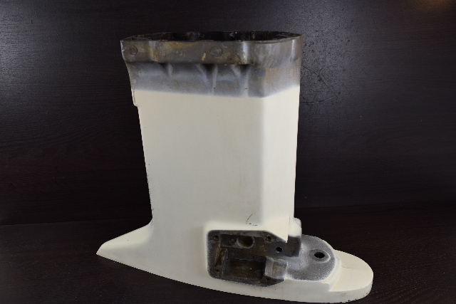 1993-1998 Johnson Evinrude Exhaust Housing 337826 85 88 90 100 + HP