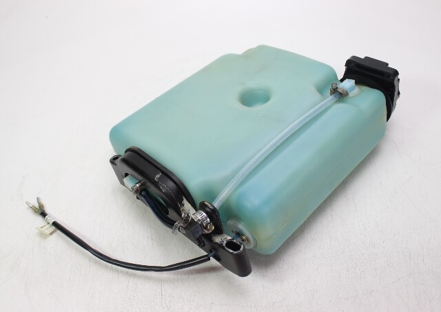 8627A7 Mercury & Mariner 1987-1993 Oil Tank & Cap 70 75 80 90 HP 3 Cylinder