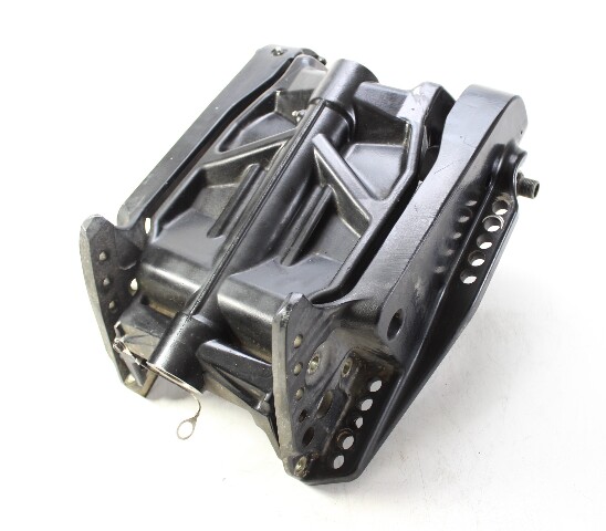 818904T1 Mercury Mariner 1998-2009 Swivel and Transom Bracket Set 75 90 115 HP