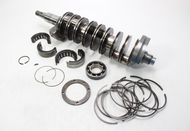 388306 396624 Johnson Evinrude 1976-1985 Crankshaft 150-235 HP 6 MONTH WARRANTY