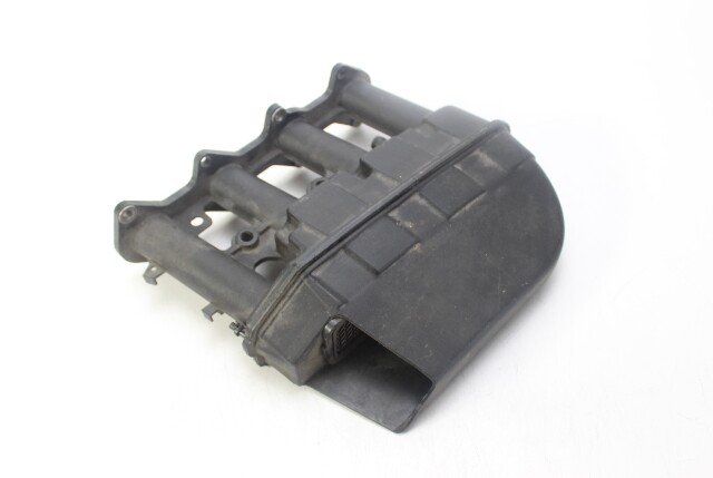 62Y-14440-00-00 Yamaha 1995 1996 - 2004 Air Intake Silencer 40 50 HP 4 Cylinder