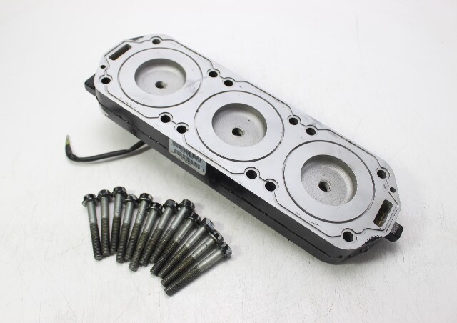 858281T2 Mercury 2000-2005 Starboard Cylinder Head 135 150 175 200 HP V6 XR6