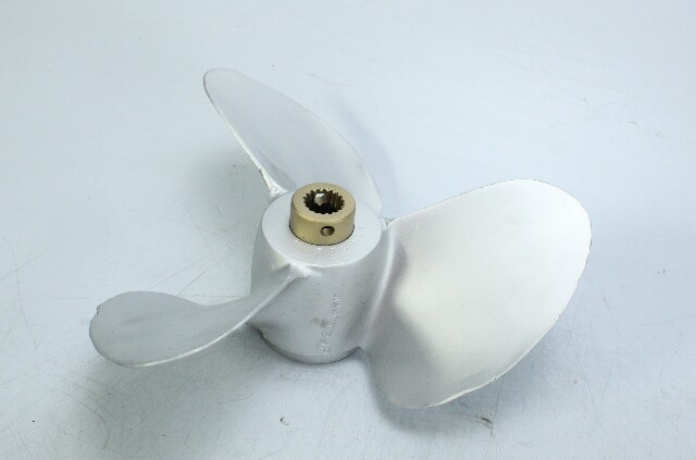 Force Chrysler 1970 - 1979 ALUM 18 Spline 13 x 19 Propeller 3 Blade 70 - 135 HP