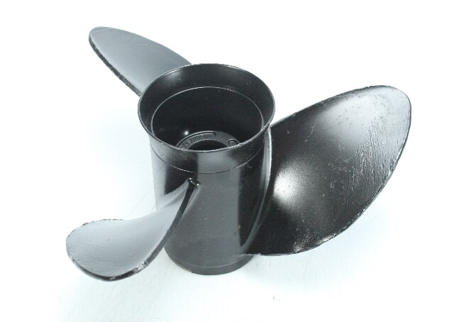 Michigan Wheel Vortex XHS ALUM RH 12 X 13 Propeller 40-75 HP