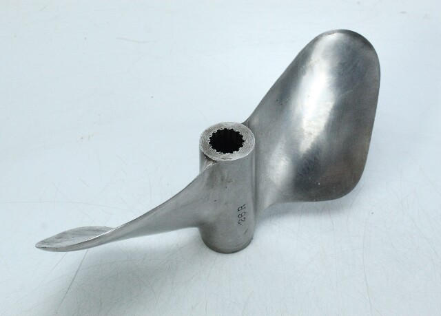 OEM Mercury 12 X 26 RH Racing Stainless Steel Prop Propeller 2 Blade 15 Spline