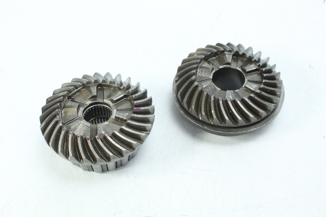Mercury 1976 1977 - 1986 Forward & Reverse Gear W/ Bearings 150 175 HP 28 Teeth