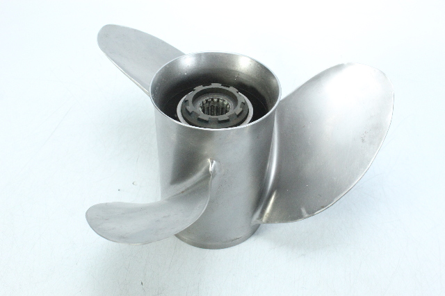 Mercury Stiletto SST RH 13 X 15 Propeller 15 Spline 1315M 1315 6 MTH HUB WARRANTY