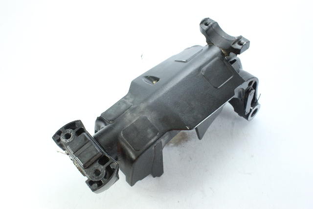 OEM Suzuki 1998 1999 - 2005 Swivel Bracket W/ Steering Arm 60 70 90 100 115 HP