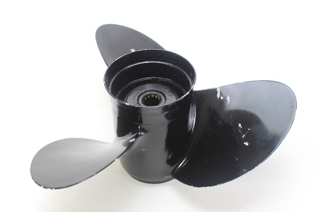 Johnson Evinrude 13-3/4 x 15 Propeller 1970 - 2015 40 - 140 HP 6 MTH HUB WTY