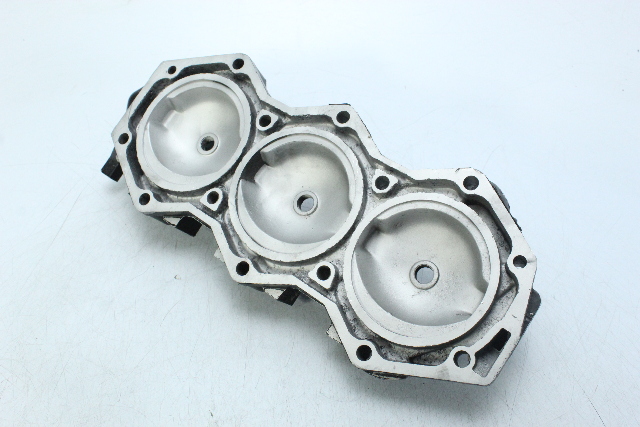 OEM Johnson Evinrude 1985 PORT Cylinder Head 150 175 185 235 HP V6