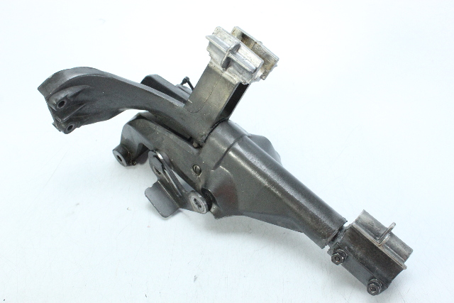 Chrysler  Force 1984 - 1995 Swivel Bracket W/ Steering Arm & Shock Mount 9.9 HP