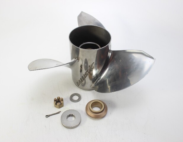 345933 14-1/2 x 19 Stainless RH Propeller Yamaha 15 Spline 6 MONTH HUB WARRANTY