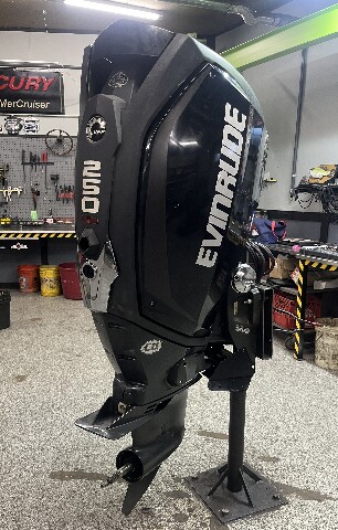 Evinrude 2016 E-TEC G2 Running Outboard Engine Motor 250 HP 655 Hours 20" LONG