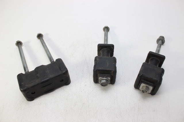 50155-ZW5-000 50151-ZW1-000 Honda 1999 - 2007 Rubber Mount SET 115 130 HP 4 CYL