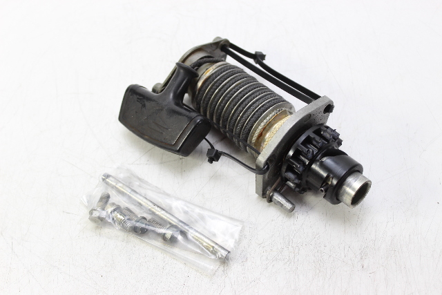 F525427 Chrysler 1978 - 1985 Recoil Rewind Starter Assembly 7.5 HP 2 Cylinder
