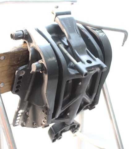 9749A2 Mercury 1987-1997 Swivel & Transom Brackets Arm 30 35 40 50 60 HP 20"