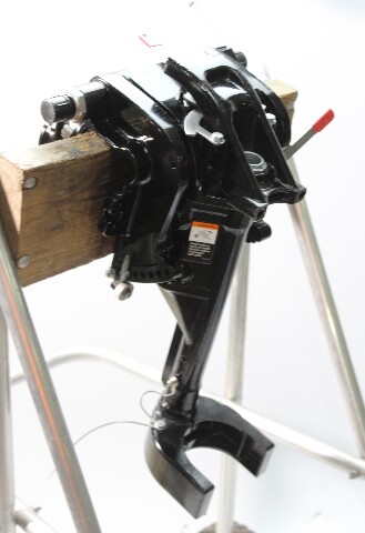 8M0134663 Mercury Swivel Bracket & Tilt Tube 15 20 HP 2 Cylinder 4 Stroke EFI