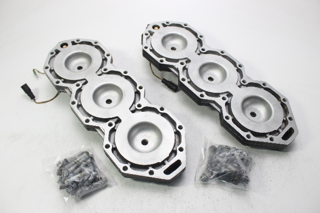 436892 Johnson Evinrude 1991-2006 Carbureted Cylinder Head PAIR 200 225 250 HP