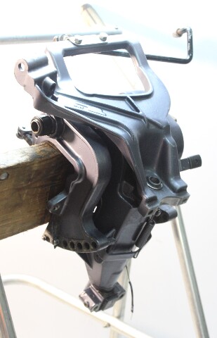 349S623101 349S621130 Nissan Tohatsu 1996-2005 Swivel Bracket Set 25 HP 20 Inch
