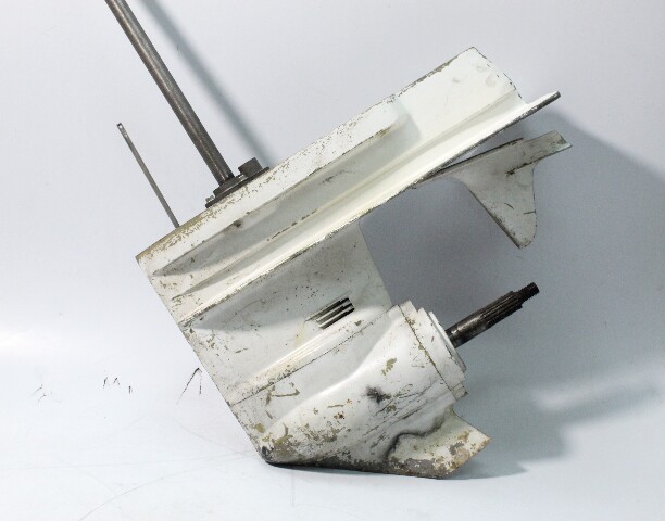 Chrysler 20" 1972 1973 1974 1975 Long Lower Unit 85 100 105 HP 3 Cylinder 2 Str