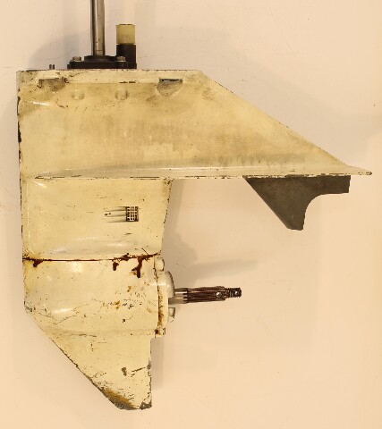 1974 1975 1976 - 1988 Chrysler Force Split Gearcase 20" Lower Unit 35 40 50 HP