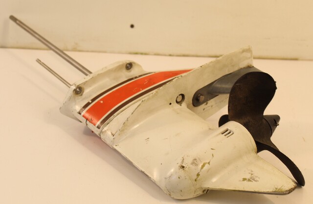 1978 Chrysler 15" Short Lower Unit 6 & 7.5 HP 2 Stroke ~ 6 MONTH WARRANTY ~