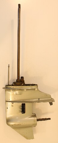 1983 1984 1985 1986 - 1997 Suzuki 20" Long Lower Unit DT 20 25 30 HP 2-Stroke