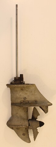 1968 - 1971 1972 1973 1974 1975 1976  Johnson Evinrude 15" Short Lower Unit 6 HP