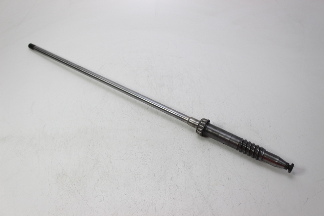 396938 386771 Johnson Evinrude 50 55 HP 2 Cyl Driveshaft 20" 1975-1978 OEM Used