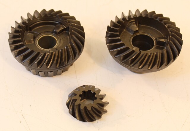 Mercury Gear Set 44213A1 99542T 2.25:1 12/27 Teeth 15 18 20 25 HP Fits 1980-1997