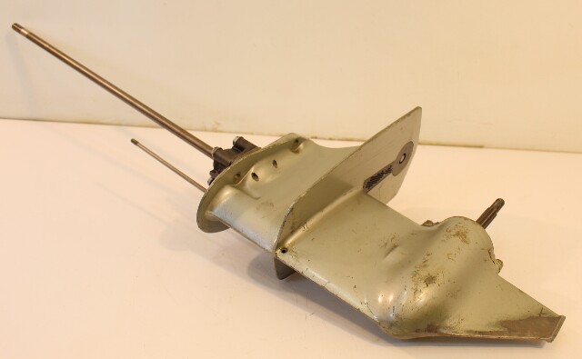 1981 Suzuki 20" Long Lower Unit DT 9.9 & 15 HP 2 Stroke 6 MONTH WARRANTY