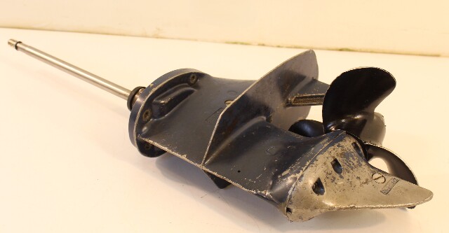 1964 1965 1966 1967 - 1973 Johnson Evinrude 15" Short Lower Unit 9.5 HP 2 Stroke