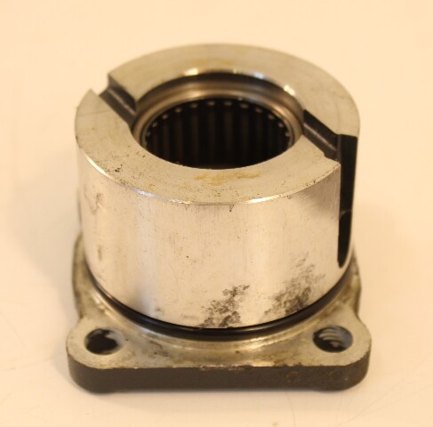 Yamaha 1990 1991 1992 1993 1994 1995 - 2019 Bearing Housing 200 225 250 300 HP
