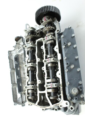69J-11120 Yamaha 200 225 HP V6 4-Stroke Starboard Cylinder Head 2004-2007 As-Is