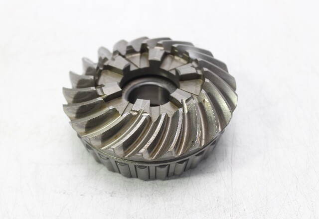 892595A06 43-892595A06 Mercury OEM Lower Unit Forward Gear 21 Tooth C# 8M0028817