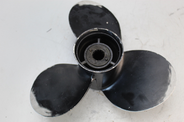 48-42740A11 Mercury 1978 & Newer 12 x 10-1/2 RH Propeller 25 30 35 40 45 50 + HP