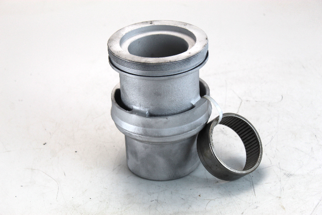 805329A1 Mercruiser 1988-2009 Bearing Carrier Bravo III Bravo 3