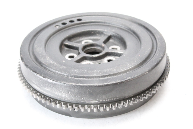 584350 Johnson Evinrude 1991-1998 Flywheel 105 150 175 HP 87T OEM